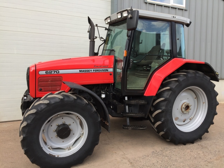 Massey Ferguson 6270