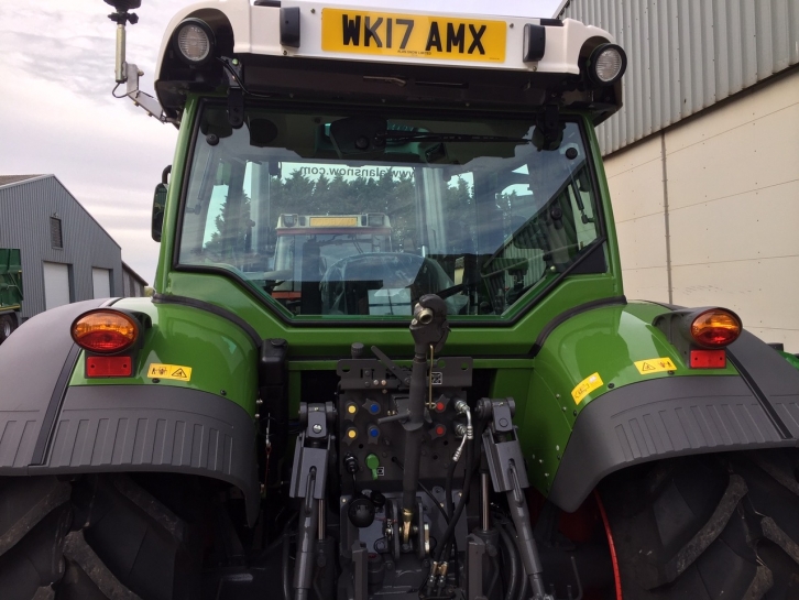 Fendt 211