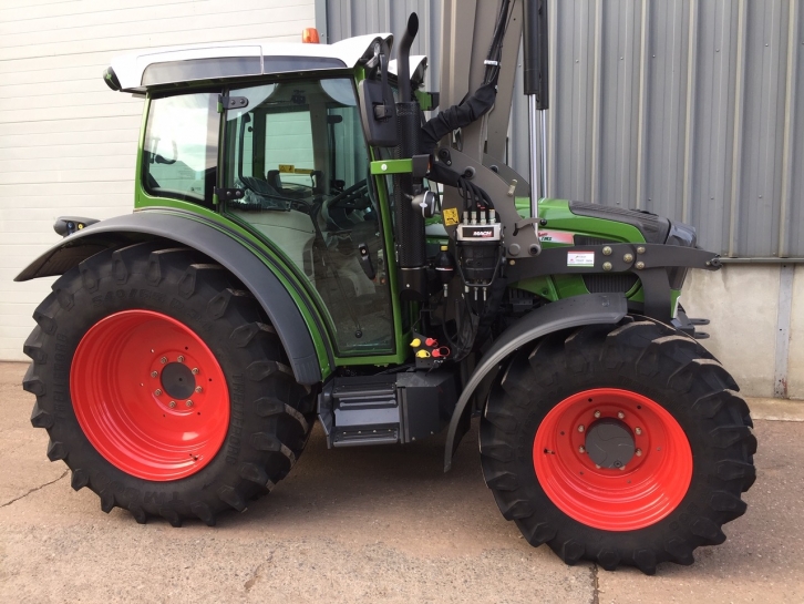 Fendt 211