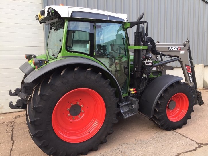 Fendt 211
