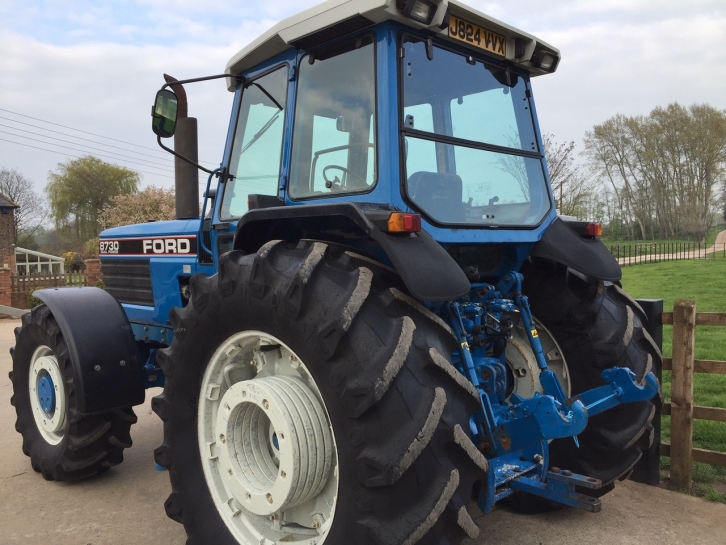 Ford 8730