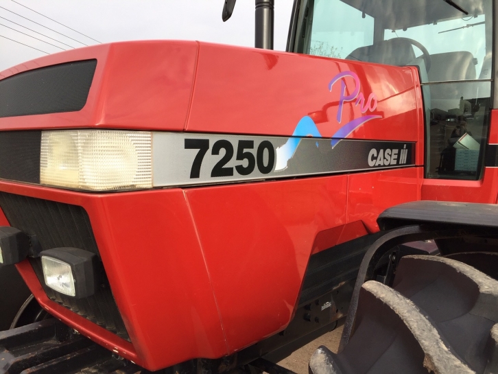 Case Magnum 7250 Pro