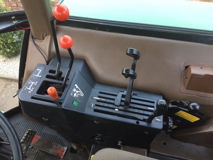 John Deere 3640