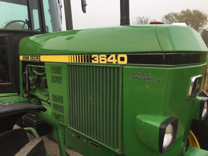 John Deere 3640