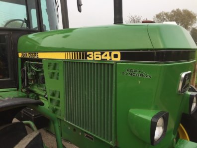 John Deere 3640
