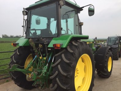 John Deere 3640