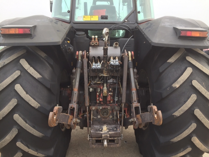 Massey Ferguson 8160