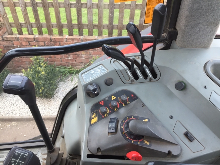 Massey Ferguson 8160