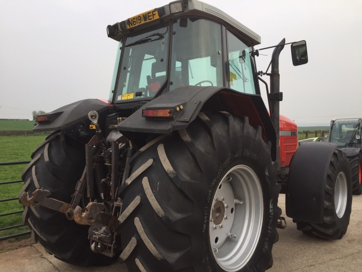 Massey Ferguson 8160