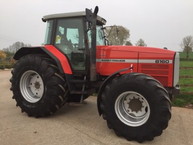 Massey Ferguson 8160