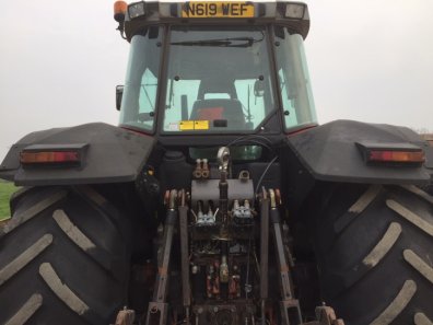 Massey Ferguson 8160