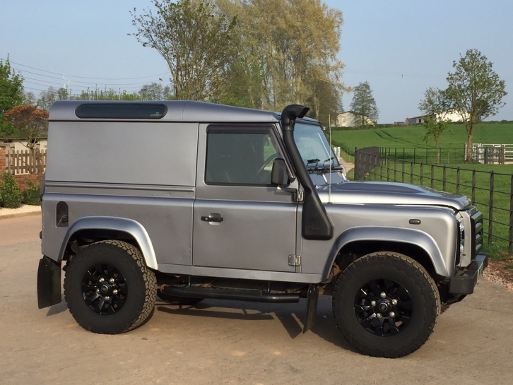 Land Rover 90 Hard Top 2.2 TDCi