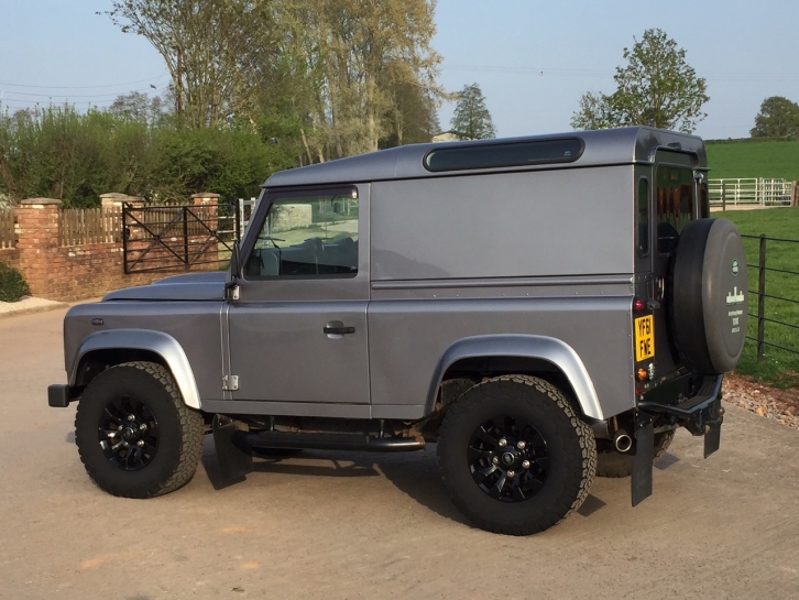 Land Rover 90 Hard Top 2.2 TDCi