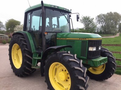 John Deere 6400