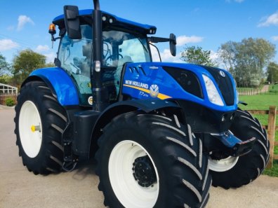 New Holland T7.270