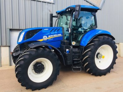 New Holland T7.270