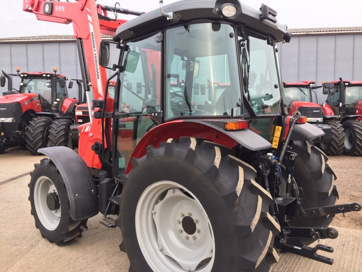 Massey Ferguson 3625