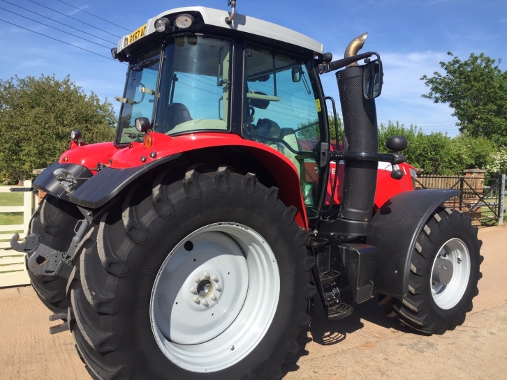Massey Ferguson 7718 Exclusive