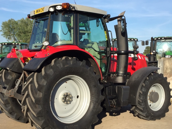 Massey Ferguson 7618 Efficient