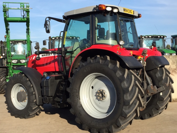 Massey Ferguson 7618 Efficient