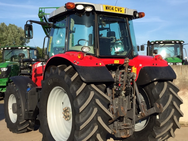 Massey Ferguson 7618 Efficient