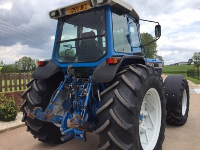 Ford 8830