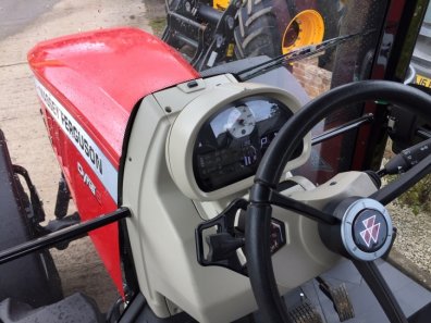 Massey Ferguson 7718S Efficient