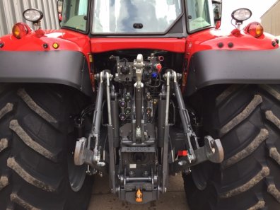 Massey Ferguson 7718S Efficient