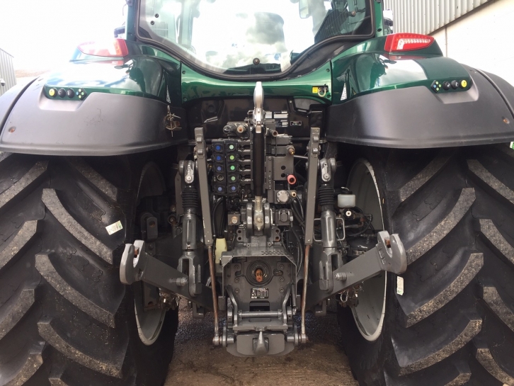 Valtra T214 Direct
