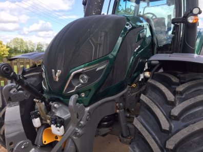 Valtra T214 Direct