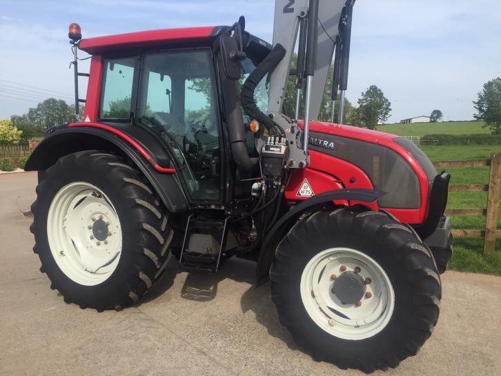 Valtra N101