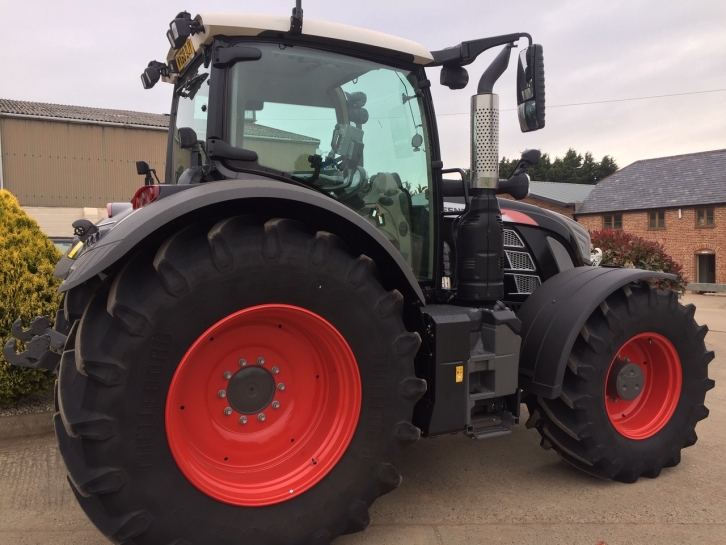 Fendt 724 Profi-Plus