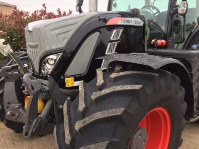 Fendt 724 Profi-Plus