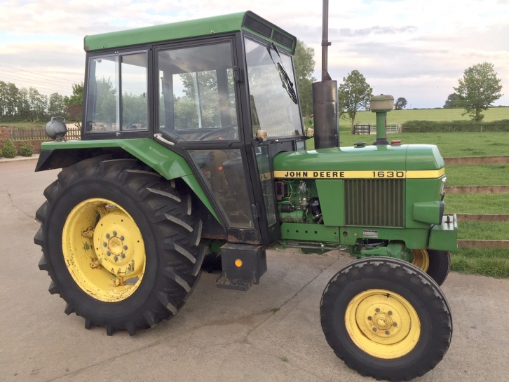 John Deere 1630