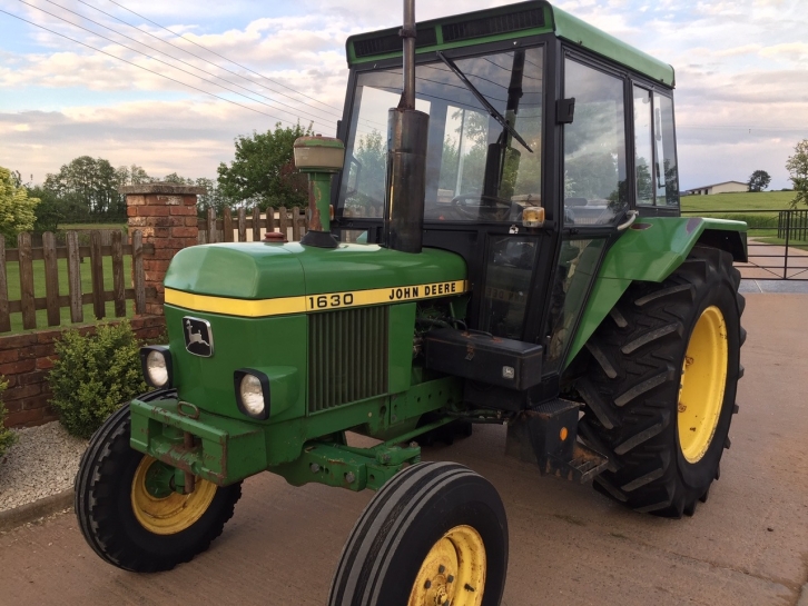John Deere 1630