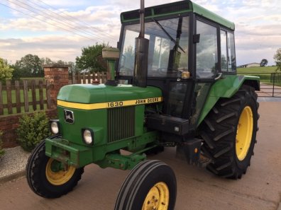 John Deere 1630