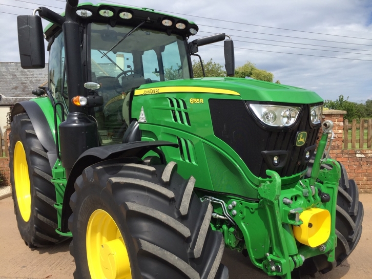 John Deere 6155R