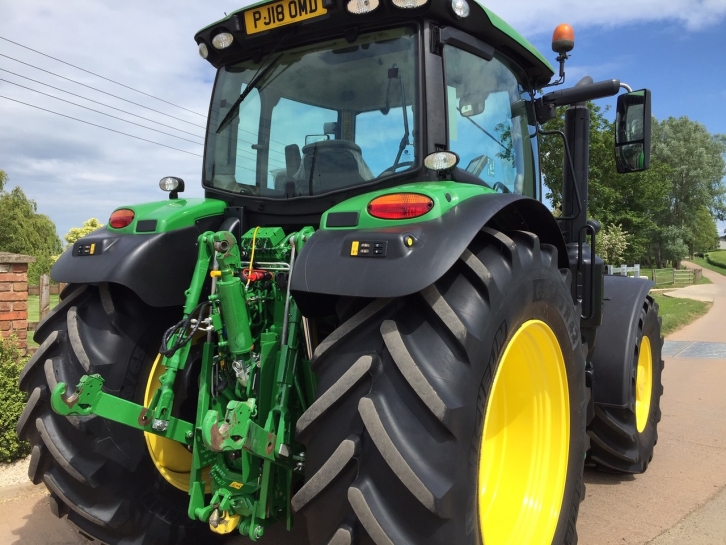 John Deere 6155R