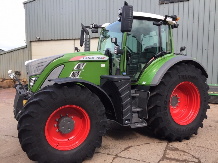 Fendt 724 Profi-Plus