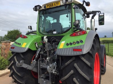 Fendt 724 Profi-Plus