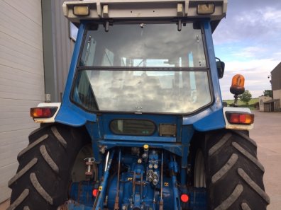 Ford 7610