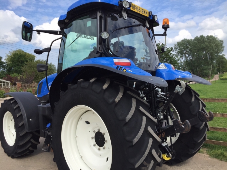 New Holland T6.165