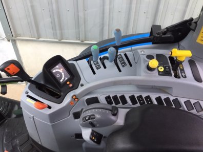 New Holland T6.165