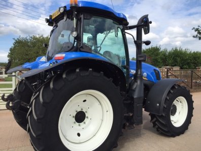 New Holland T6.165