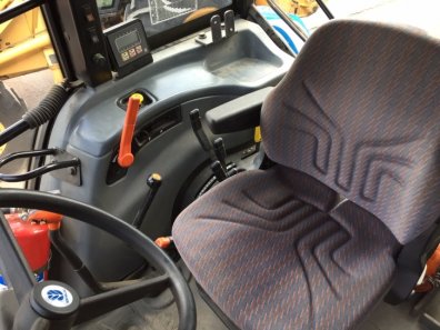 New Holland TL80