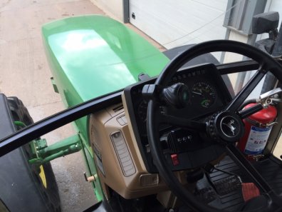 John Deere 6600