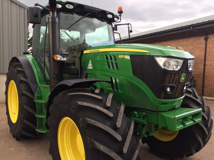 John Deere 6150R