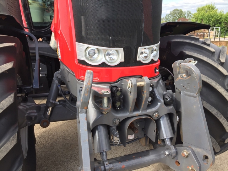 Massey Ferguson 7726 Exclusive