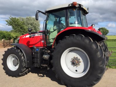 Massey Ferguson 7726 Exclusive