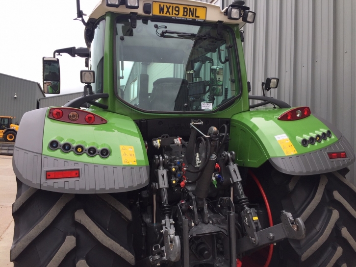 Fendt 724 Profi-Plus